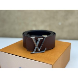 LOUIS VUITTON M9232 PYRAMID INITIALES 40MM REVERSIBLE BELT